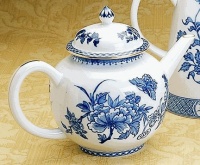 Mottahedeh Imperial Blue Teapot 6.5 In Mottahedeh Imperial Blue Teapot 6.5 In