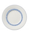 Vintage charm meets modern durability in the Farmhouse Touch salad plates, featuring cornflower-blue laurels and bands in delicately embossed porcelain from Villeroy & Boch.