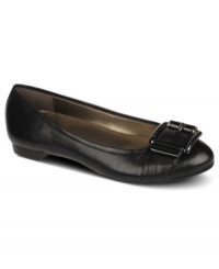 Perfectly accented for your work day. The Orion flats by Naturalizer have a bold buckled accent at the toe. Perfectly accented for your work day. The Orion flats by Naturalizer have a bold buckled accent at the toe.