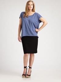 A finely fibbed panel and inverted back pleat elevate this soft, linen jersey design.Jewel necklineCap sleevesRib-knit back yokeInverted back pleatLonger back hemlineAbout 29 from shoulder to hemLinenDry cleanImported A finely fibbed panel and inverted back pleat elevate this soft, linen jersey design.Jewel necklineCap sleevesRib-knit back yokeInverted back pleatLonger back hemlineAbout 29 from shoulder to hemLinenDry cleanImported