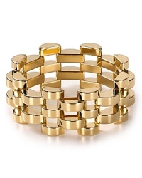Boldly crafted open links in high-shine metal, this Michael Kors bracelet styles every look with classic glamour. Boldly crafted open links in high-shine metal, this Michael Kors bracelet styles every look with classic glamour.
