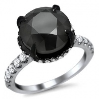 5.25ct Black Diamond Carries Sex & The City Engagement Ring 18k White Black Gold with a 4.35ct Center Diamond and .90ct of Surrounding Diamonds 5.25ct Black Diamond Carries Sex & The City Engagement Ring 18k White Black Gold with a 4.35ct Center Diamond and .90ct of Surrounding Diamonds