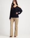 Slip on these classic twill pants featuring back waist darts to ensure a modern and flattering fit. Hook-and-eye closureZip flyFront pocketsBack waist dartsBelt loopsBack welt pocketsInseam, about 3297% cotton/3% spandexMachine washImported