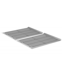 Cook it & cool it! This set includes 2 cookie sheets and 2 cooling racks set so you can set up shop & dish out endless baked goods from start to finish. Each piece is crafted with heavy-gauge steel and finished in two interlocking layers of superior nonstick for consistent results and incredibly easy release. Lifetime warranty.Each Cooling rack measures 16.50 Width 0.50 Height and 2.60 lbs & Each Large Cookie Sheet measures 17.50 Length 14.00 Width 0.38 Height and 1.75 lbs Cook it & cool it! This set includes 2 cookie sheets and 2 cooling racks set so you can set up shop & dish out endless baked goods from start to finish. Each piece is crafted with heavy-gauge steel and finished in two interlocking layers of superior nonstick for consistent results and incredibly easy release. Lifetime warranty.Each Cooling rack measures 16.50 Width 0.50 Height and 2.60 lbs & Each Large Cookie Sheet measures 17.50 Length 14.00 Width 0.38 Height and 1.75 lbs