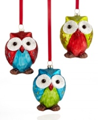 Three little birds add eye-popping color and shine to your tree in molded glass. A whimsical trio from Holiday Lane. Three little birds add eye-popping color and shine to your tree in molded glass. A whimsical trio from Holiday Lane.