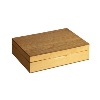 Wallace Oak Chest with Black Felt Lining Wallace Oak Chest with Black Felt Lining