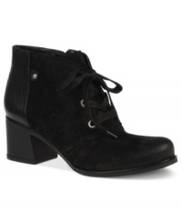 Give your look a touch of authentic style with the worn leather and small stacked heel on Naturalizer's Ranger booties. Give your look a touch of authentic style with the worn leather and small stacked heel on Naturalizer's Ranger booties.