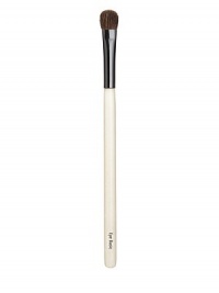 A firm, tapered medium-size brush designed for flawless and effortless eye shade application. Made of luxuriously soft pony hair. Made in USA.