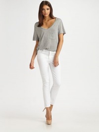 Brighten up your ensemble with white denim, tailored with a rise and slightly cropped at the ankle.THE FITFitted through hips and thighsRise, about 9¼Inseam, about 27THE DETAILSZip flyFive-pocket style98% cotton/2% elastaneMachine washMade in USA of Italian fabricModel shown is 5'9 (175cm) wearing US size 4. Brighten up your ensemble with white denim, tailored with a rise and slightly cropped at the ankle.THE FITFitted through hips and thighsRise, about 9¼Inseam, about 27THE DETAILSZip flyFive-pocket style98% cotton/2% elastaneMachine washMade in USA of Italian fabricModel shown is 5'9 (175cm) wearing US size 4.
