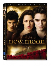 The Twilight Saga: New Moon (Two-Disc Special Edition) The Twilight Saga: New Moon (Two-Disc Special Edition)