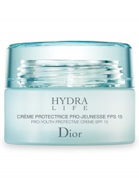 This comforting and protective créme treatment with the added benefit of SPF 15 stimulates water circulation between skin layers, immediately nourishes the skin for a natural radiant glow and protects against environmental stress. Hydra Life Pro-Youth Protective Créme SPF 15 provides care for skin in need of long lasting hydration. 1.7 oz. 