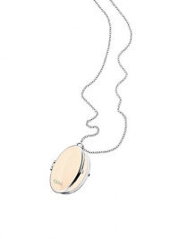 Introducing the Bianca solid perfume necklace: A new way to wear the fresh and feminine signature Chloé scent. This pinkish enameled locket allows a new ritual to delicately apply behind the ears and on the wrist anytime, anywhere. Made in France. 