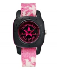 Bring back an '80s look with this vintage washed 1908 Premium collection watch from Converse. Bring back an '80s look with this vintage washed 1908 Premium collection watch from Converse.
