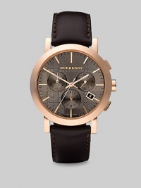 A standard-bearer of gentlemanly style, designed with a taupe dial, three-eye chronograph functionality and rose gold detail on a leather strap. Round bezel Quartz movement Three-eye chronograph functionality Water resistant to 5 ATM Date function at 4 o'clock Second hand Stainless steel case: 40mm (1.57) Leather strap: 20mm (0.79) Made in Switzerland A standard-bearer of gentlemanly style, designed with a taupe dial, three-eye chronograph functionality and rose gold detail on a leather strap. Round bezel Quartz movement Three-eye chronograph functionality Water resistant to 5 ATM Date function at 4 o'clock Second hand Stainless steel case: 40mm (1.57) Leather strap: 20mm (0.79) Made in Switzerland