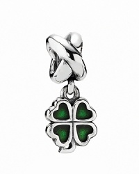 Shiny green enamel adds a polished touch to PANDORA's sterling silver four-leaf clover charm. Shiny green enamel adds a polished touch to PANDORA's sterling silver four-leaf clover charm.