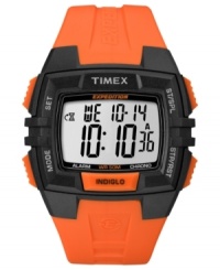 Hit the trails in style with this bright Expedition digital watch from Timex. Hit the trails in style with this bright Expedition digital watch from Timex.