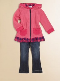 Crafted in an ultra-cool, ultra-toasty thermal fabric, this ruffled hoodie is functional and versatile.Attached hoodLong raglan sleevesZip-frontSplit kangaroo pocketsRuffled hem50% cotton/50% modalMachine washImported Crafted in an ultra-cool, ultra-toasty thermal fabric, this ruffled hoodie is functional and versatile.Attached hoodLong raglan sleevesZip-frontSplit kangaroo pocketsRuffled hem50% cotton/50% modalMachine washImported