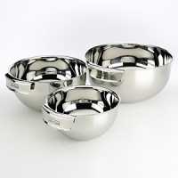 These nesting bowls feature convenient handles for pouring, and All-Clads beautiful 18/10 stainless steel inside and out.