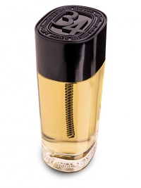 To celebrate 50 years of creation, Diptyque has chosen to create a signature line, an embodiment of the brand with a unique scent, for the body and home, called quite naturally, 34 boulevard Saint Germain. To celebrate 50 years of creation, Diptyque has chosen to create a signature line, an embodiment of the brand with a unique scent, for the body and home, called quite naturally, 34 boulevard Saint Germain.