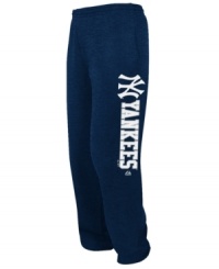 Just in time for spring, wear your best team gear with these Yankees fleece pants from Majestic. Just in time for spring, wear your best team gear with these Yankees fleece pants from Majestic.