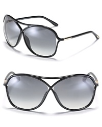The aviator gets a modern update with Tom Ford's crossover silhouette, an edgy take on a beloved classic. The aviator gets a modern update with Tom Ford's crossover silhouette, an edgy take on a beloved classic.