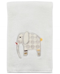 Super cozy and super fun, this pure cotton bath towel features a whimsical elephant, who'll never forget to wrap things up in plush perfection. Super cozy and super fun, this pure cotton bath towel features a whimsical elephant, who'll never forget to wrap things up in plush perfection.