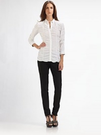 Ruched vertical seams add style and intrigue to this crisp, cotton style.Shirt collarButton frontThree-quarter sleeves with button cuffsAllover ruchingAbout 25 from shoulder to hem96% cotton/4% elastaneDry cleanImported Ruched vertical seams add style and intrigue to this crisp, cotton style.Shirt collarButton frontThree-quarter sleeves with button cuffsAllover ruchingAbout 25 from shoulder to hem96% cotton/4% elastaneDry cleanImported