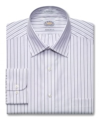 Toe the line of smart business style with this no-iron dress shirt from Eagle. Toe the line of smart business style with this no-iron dress shirt from Eagle.