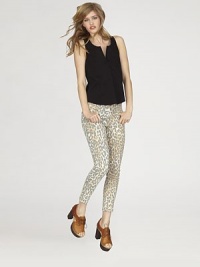 Exotic leopard print on skinny stretch denim, styled in a sophisticated crop.THE FITSkinny fitRise, about 8Inseam, about 27THE DETAILSZip flyFive-pocket style90% cotton/8% polyester/2% elastaneMachine washMade in USA of imported fabricModel shown is 5'10 (178cm) wearing US size 4. Exotic leopard print on skinny stretch denim, styled in a sophisticated crop.THE FITSkinny fitRise, about 8Inseam, about 27THE DETAILSZip flyFive-pocket style90% cotton/8% polyester/2% elastaneMachine washMade in USA of imported fabricModel shown is 5'10 (178cm) wearing US size 4.