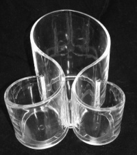 Large Wavy Acrylic Makeup Brush and Cosmetic Holder Large Wavy Acrylic Makeup Brush and Cosmetic Holder
