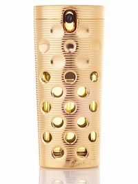 Elegance on the go. Delicately patterned golden metal purse spray filled with Shalimar parfum. Comes inside a black velveteen pouch. Refillable. 0.25 oz. Made in France. Elegance on the go. Delicately patterned golden metal purse spray filled with Shalimar parfum. Comes inside a black velveteen pouch. Refillable. 0.25 oz. Made in France.