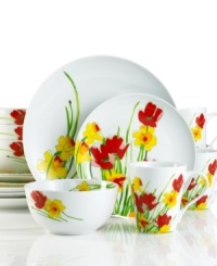 Fresh and vibrant, Vera Daffodils dinnerware turns your table into the picture of spring. Watercolor blossoms thrive on bone china for a natural look and sleek feel, providing a cheerful backdrop for quiet nights in or festive entertaining. Coordinates with Daffodils table linens. (Clearance) Fresh and vibrant, Vera Daffodils dinnerware turns your table into the picture of spring. Watercolor blossoms thrive on bone china for a natural look and sleek feel, providing a cheerful backdrop for quiet nights in or festive entertaining. Coordinates with Daffodils table linens. (Clearance)