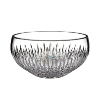 A gorgeous display piece, Waterford's Arianne bowl features a marvel of dazzling wedge cuts crafted from upright and cross cutting techniques for the utmost sparkle. A gorgeous display piece, Waterford's Arianne bowl features a marvel of dazzling wedge cuts crafted from upright and cross cutting techniques for the utmost sparkle.