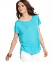 Energize casual days with this DKNY Jeans top, featuring an on-trend relaxed silhouette and sleek color choices.