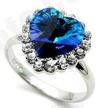 Swarovski Elements Crystal Heart of the Ocean Titanic Ring Size 7 Swarovski Elements Crystal Heart of the Ocean Titanic Ring Size 7