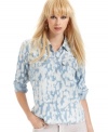 Leopard print gets a modern update in a light color combo on this GUESS shirt -- perfect for the cold-weather season!