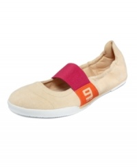Strike a healthy pose in the Sophie yoga flats from Nine West Original. A comfy and classic low-profile design brings a serene feel to your day. Strike a healthy pose in the Sophie yoga flats from Nine West Original. A comfy and classic low-profile design brings a serene feel to your day.