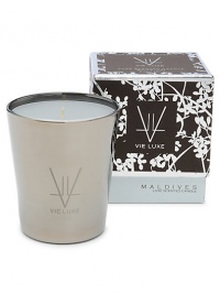 Created to inspire and soothe the soul, blending the sensual scents of exotic Ceylon tea, delicate heliotrophe and lush green palm leaves. Presented in nickel-finished glass, it is derived from all-natural beeswax, skillfully blended with unique botanical waxes and the rarest and most seductive fine fragrance oils from around the world. 60-hr. burn time. 8 oz. Created to inspire and soothe the soul, blending the sensual scents of exotic Ceylon tea, delicate heliotrophe and lush green palm leaves. Presented in nickel-finished glass, it is derived from all-natural beeswax, skillfully blended with unique botanical waxes and the rarest and most seductive fine fragrance oils from around the world. 60-hr. burn time. 8 oz.