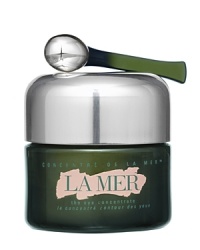 This concentrated cream utilizes three unique forms of Miracle Broth™ to deeply condition, smooth and hydrate the delicate eye area. It significantly reduces the appearance of dark circles, lines and wrinkles for a luminous new life. Fortified with an iron-rich mineral, The Eye Concentrate dramatically dissolves the appearance of dark circles. It works in tandem with a specially-engineered, silver-tipped applicator which helps cool the skin, immediately improving micro-circulation. This concentrated cream utilizes three unique forms of Miracle Broth™ to deeply condition, smooth and hydrate the delicate eye area. It significantly reduces the appearance of dark circles, lines and wrinkles for a luminous new life. Fortified with an iron-rich mineral, The Eye Concentrate dramatically dissolves the appearance of dark circles. It works in tandem with a specially-engineered, silver-tipped applicator which helps cool the skin, immediately improving micro-circulation.