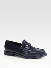 Rubber rain shoe with silver bit detail.Rubber sole embossed with Gucci scriptMade in Italy Rubber rain shoe with silver bit detail.Rubber sole embossed with Gucci scriptMade in Italy