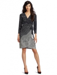 BCBGMAXAZRIA Women's Adele Wrap Dress