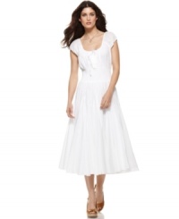 A flirty dress from Grace Elements will carry you through spring and summer! Try it with metallic sandals for an extra glam touch! A flirty dress from Grace Elements will carry you through spring and summer! Try it with metallic sandals for an extra glam touch!