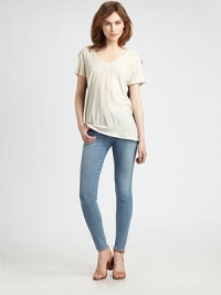 Contrasting back adds a colorblock effect to this oversized hi-low tee of pure supima cotton. V-neckDropped shouldersShort sleevesAsymmetrical hi-low hemSupima cottonMachine washMade in USAModel shown is 5'10 (177cm) wearing US size Small. Contrasting back adds a colorblock effect to this oversized hi-low tee of pure supima cotton. V-neckDropped shouldersShort sleevesAsymmetrical hi-low hemSupima cottonMachine washMade in USAModel shown is 5'10 (177cm) wearing US size Small.