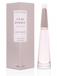 A new, elegant and modern fragrance. Composed of mandarin, lily, rose, musk and white wood, this new floral odyssey evokes femininity and delicateness. A new, elegant and modern fragrance. Composed of mandarin, lily, rose, musk and white wood, this new floral odyssey evokes femininity and delicateness.