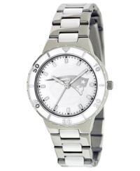 Root for your team 24/7 with this sporty watch from Game Time. Features a New England Patriots logo at the dial. Root for your team 24/7 with this sporty watch from Game Time. Features a New England Patriots logo at the dial.