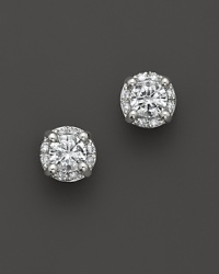 Diamonds set in 14K. white gold. Diamonds set in 14K. white gold.