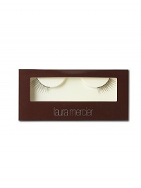 Creates the illusion of cat-eye, fluttery effect. The delicate band of lashes can be positioned at the outer corner of each eye. Corner Faux Eyelashes are suitable for close-set eye shapes. These easy-to-use lashes will emphasize the outer corner of the eye and create the illusion of balance. 