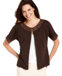 Update your wardrobe with Jones New York Signature's summery cardigan -- perfect for popping over tees and tanks! Update your wardrobe with Jones New York Signature's summery cardigan -- perfect for popping over tees and tanks!