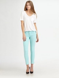 Your favorite hue of super skinny stretch denim in a legging-like fit.THE FITSkinny fitRise, about 7Inseam, about 28THE DETAILSZip flyFive-pocket styleSignature stitch back patch pockets55% cotton/42% tencel/3% polyurethaneMachine washMade in USA of imported fabricModel shown is 5'10 (177cm) wearing US size 4. Your favorite hue of super skinny stretch denim in a legging-like fit.THE FITSkinny fitRise, about 7Inseam, about 28THE DETAILSZip flyFive-pocket styleSignature stitch back patch pockets55% cotton/42% tencel/3% polyurethaneMachine washMade in USA of imported fabricModel shown is 5'10 (177cm) wearing US size 4.