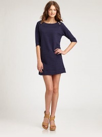 A gilded-button-adorned neckline, raglan sleeves and stretch-cotton fabrication make this sporty style with a laid-back fit winner.BoatneckElbow-length sleevesPull-on styleAbout 20 from shoulder to hem95% cotton/5% spandexMachine washImported Model shown is 5'10 (177cm) wearing US size Small. A gilded-button-adorned neckline, raglan sleeves and stretch-cotton fabrication make this sporty style with a laid-back fit winner.BoatneckElbow-length sleevesPull-on styleAbout 20 from shoulder to hem95% cotton/5% spandexMachine washImported Model shown is 5'10 (177cm) wearing US size Small.